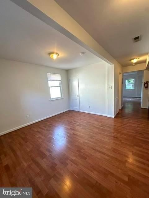 1813 2nd St Ne - Photo 7 of 18
