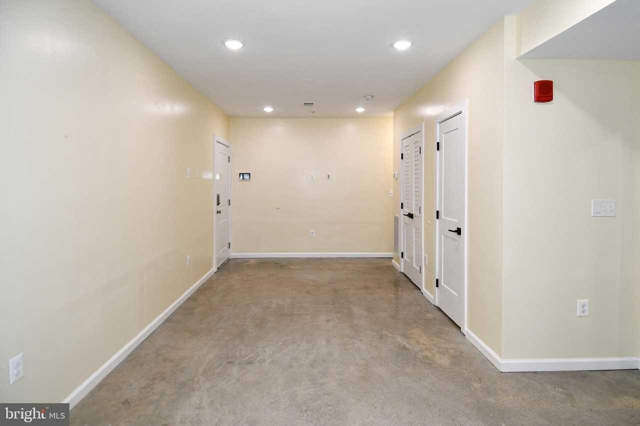 1040 Bladensburg Rd Ne #0B - Photo 3 of 21