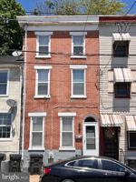 featured image of 1029 Lancaster Ave
