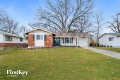 2415 Cambridge Dr - Photo 1 of 1