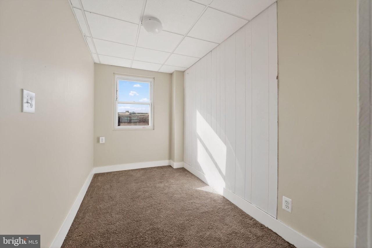 3544 4th St - Photo 7 of 15