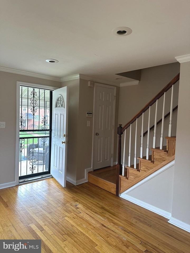 500 Lucia Ave - Photo 2 of 31