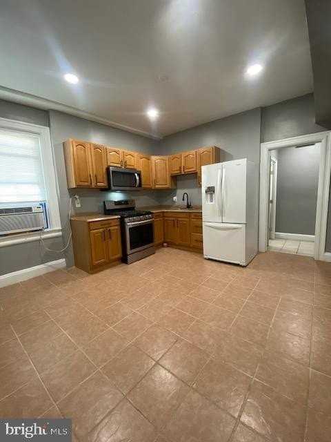 3411 Fairview Ave - Photo 6 of 28