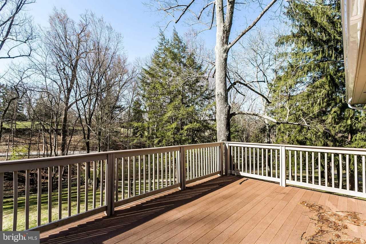 1103 Rolandvue Rd - Photo 6 of 30