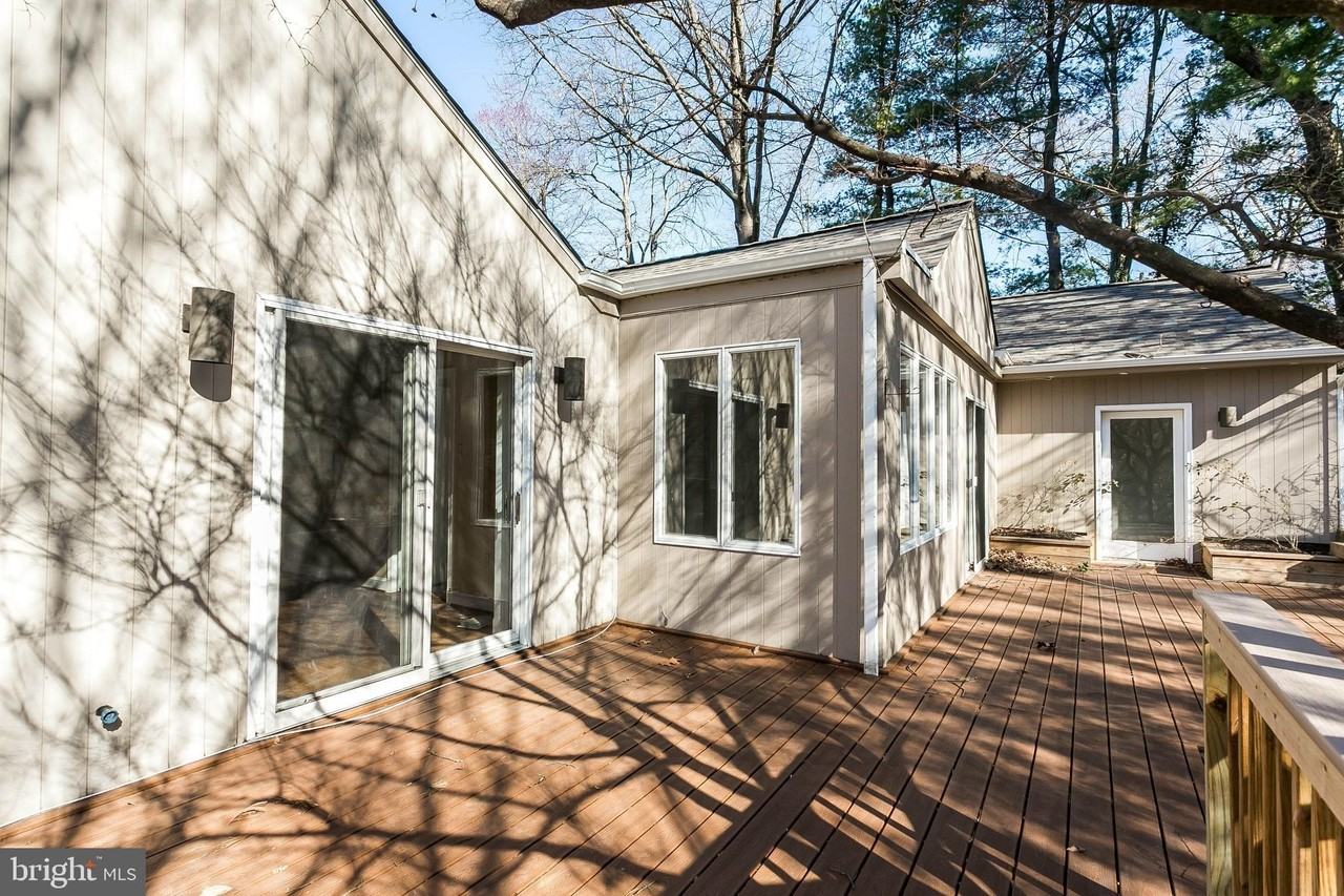 1103 Rolandvue Rd - Photo 7 of 30