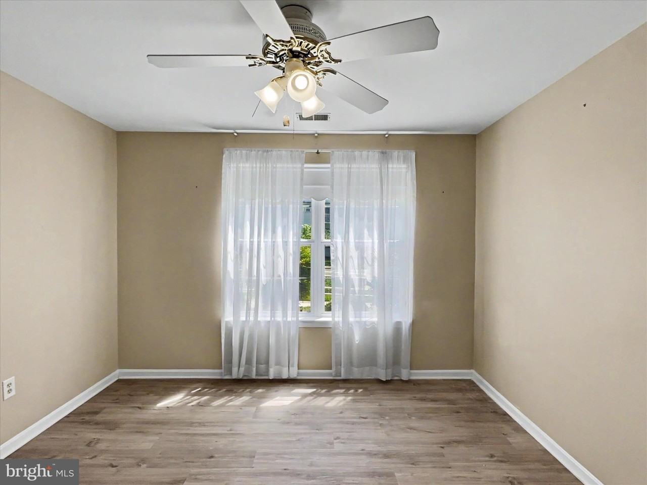 300 Tall Pines Ct Apt A #1 - Photo 4 of 11