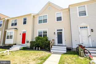 341 Creekside Commons Ct - Photo 1 of 1