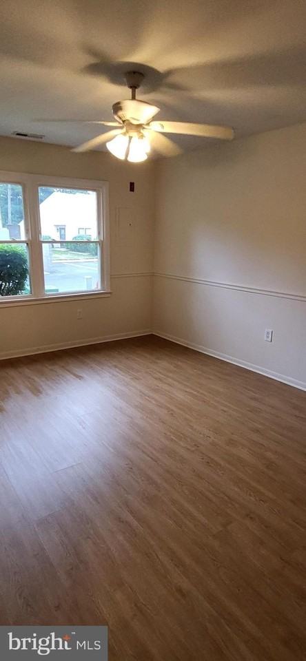 20 Pin Oak Ln - Photo 7 of 12