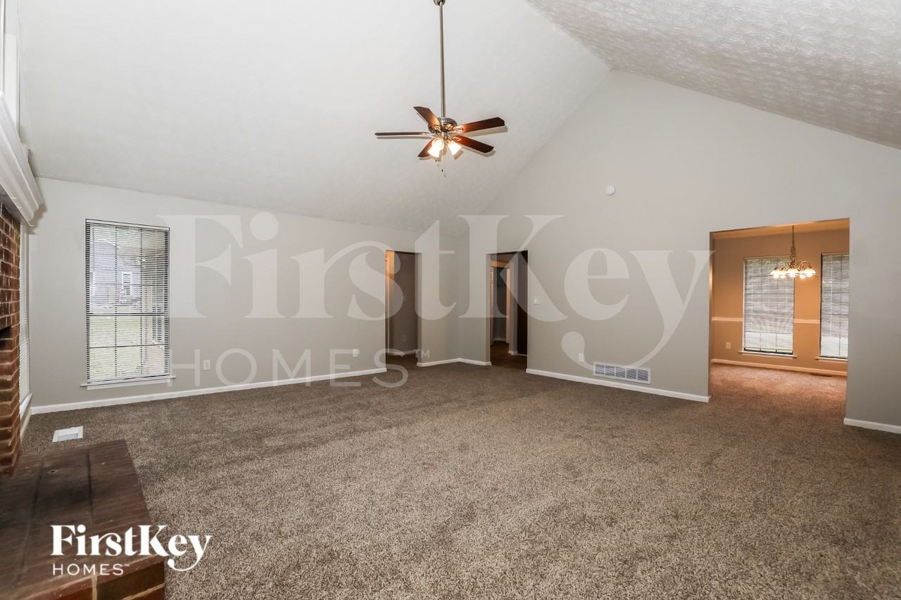 1583 Pates Creek Rd - Photo 2 of 19