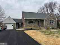 36 Gravel Hill Rd - Photo 1 of 1