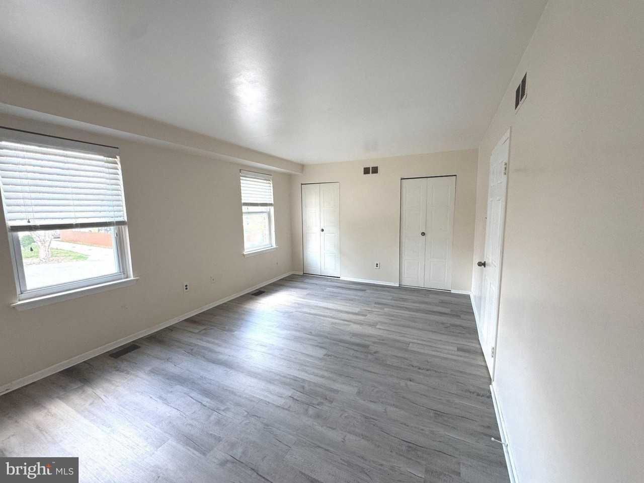 12044 Abby Rd #1FL - Photo 6 of 10