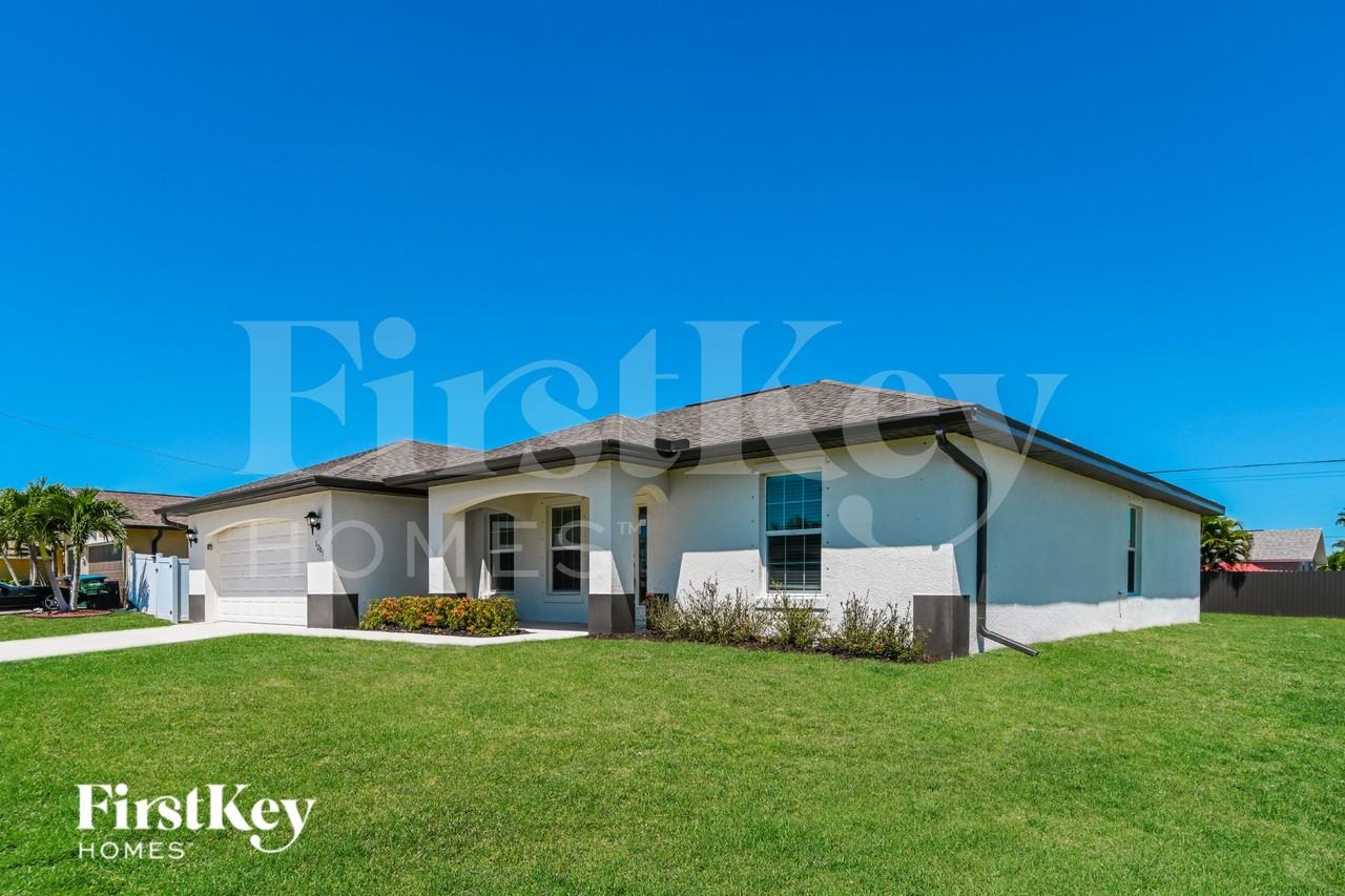1203 Sw 29th St - Photo 2 of 16