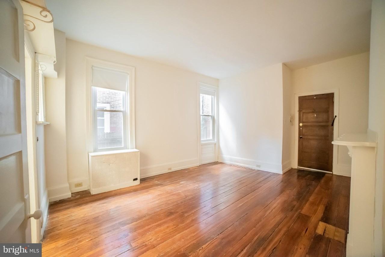 2314 Spruce St #1R - Photo 5 of 16