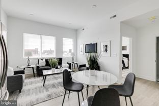 2201 Washington Ave #205 - Photo 1 of 1