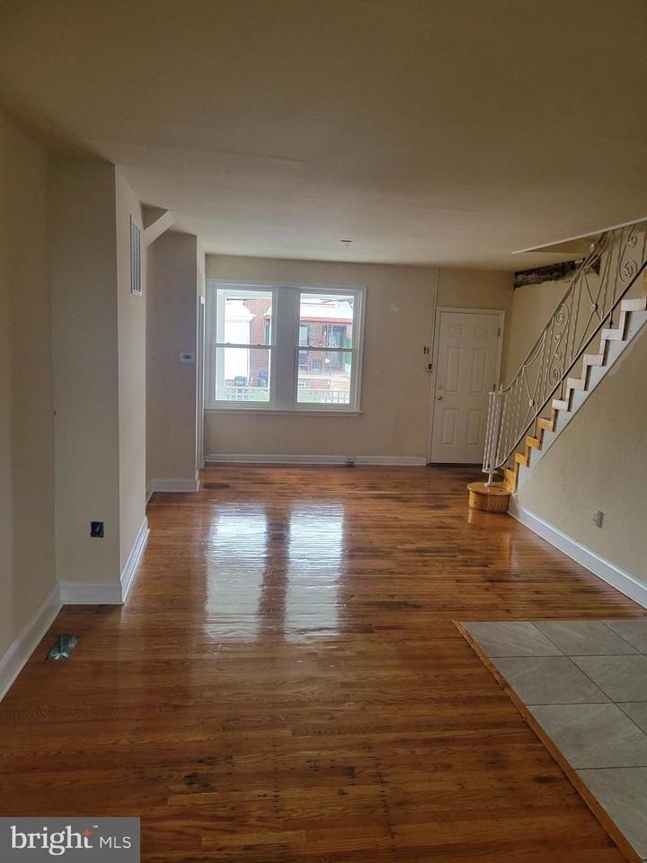 4602 Hurley St - Photo 3 of 4