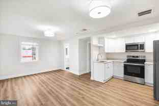 380 Broadview Ave #3 - Photo 1 of 1