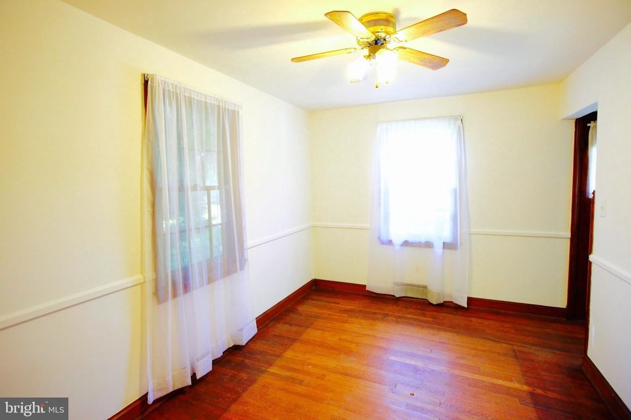 2805 Cameron Rd - Photo 4 of 19