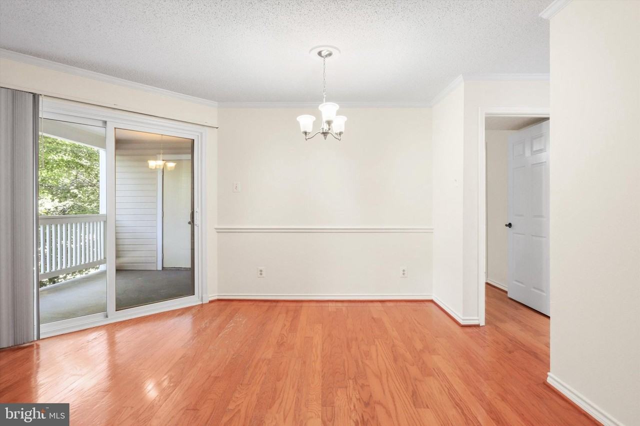 1527 Lincoln Way #201B - Photo 6 of 32
