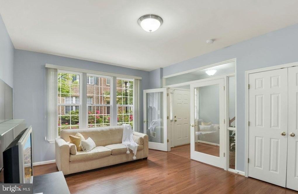 2366 Huntington Station Ct - Photo 3 of 26