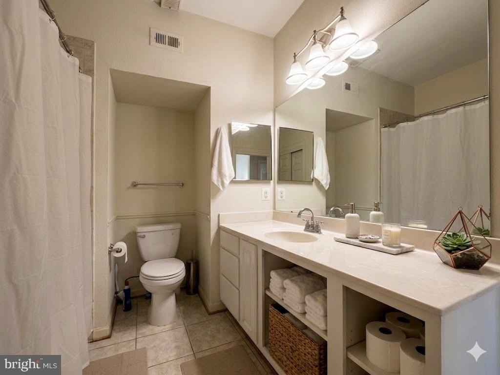 12150 Penderview Ter #1328 - Photo 7 of 40