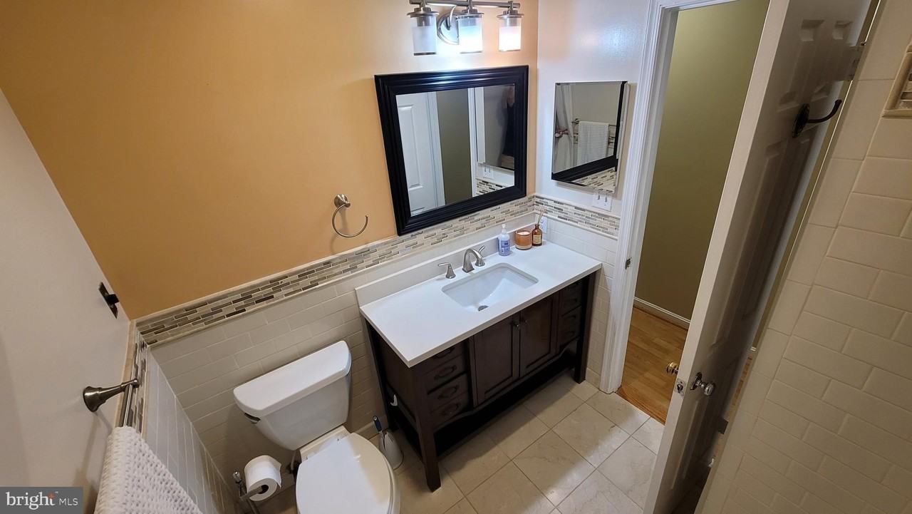 5915 Parkridge Ln - Photo 6 of 39