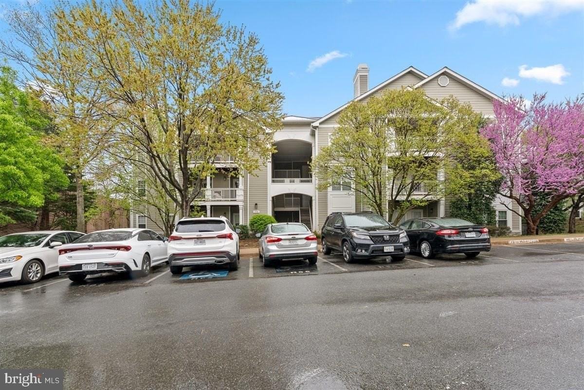 1708 Lake Shore Crest Dr #24