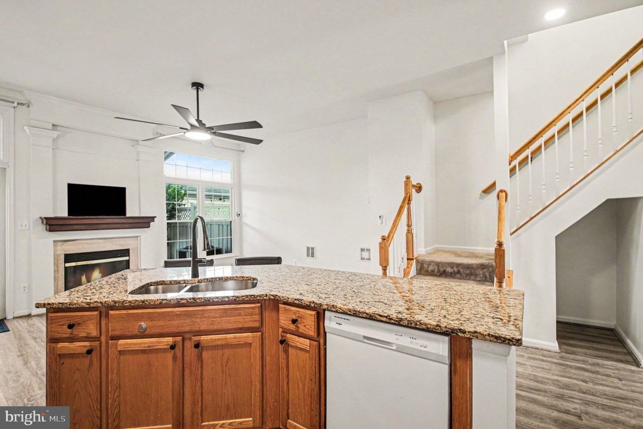 26065 Lands End Dr - Photo 5 of 22