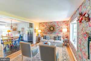 featured image of 800 Blue Ridge Ave