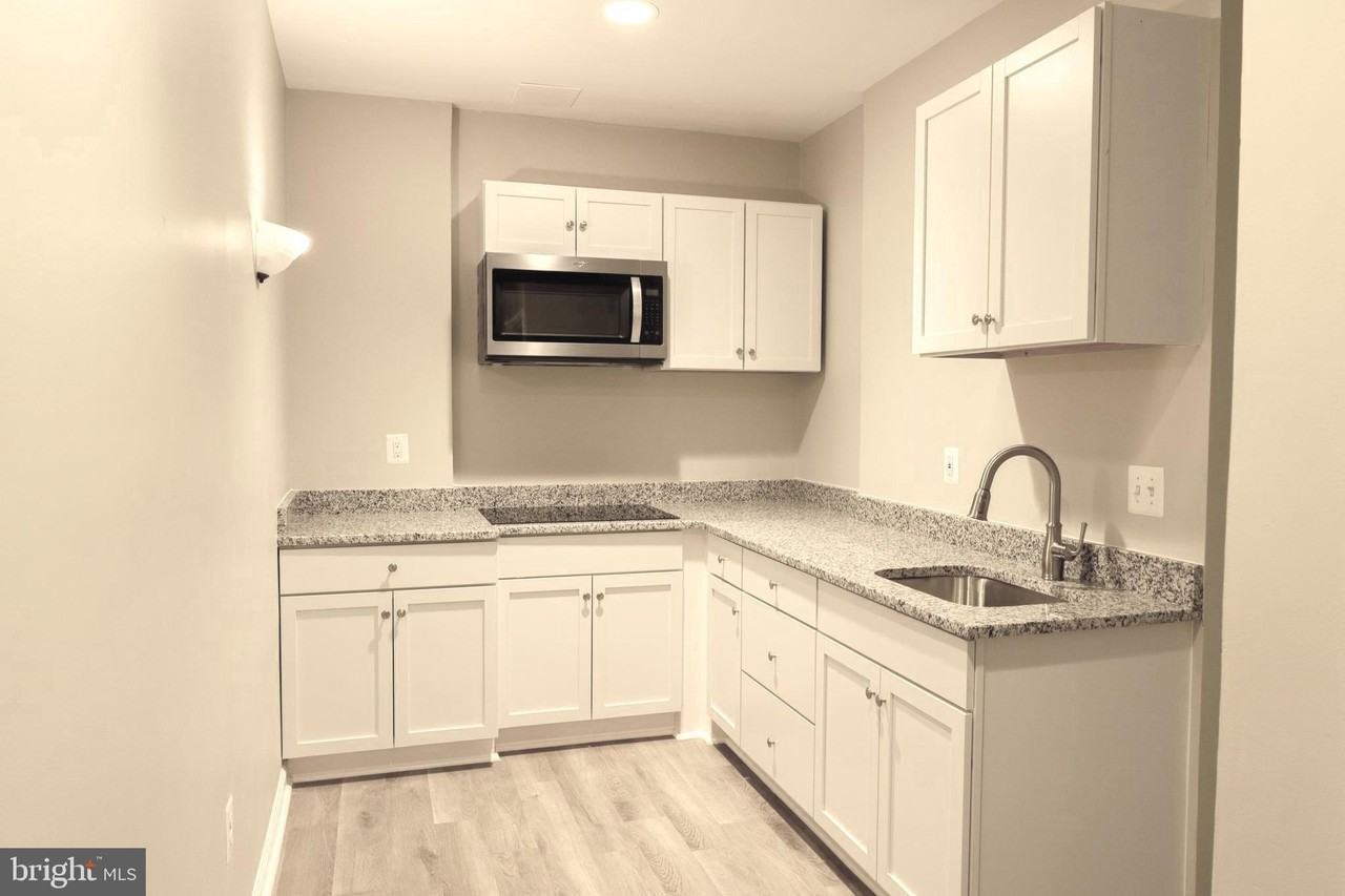 12626 Kahns Rd #B - Photo 2 of 19