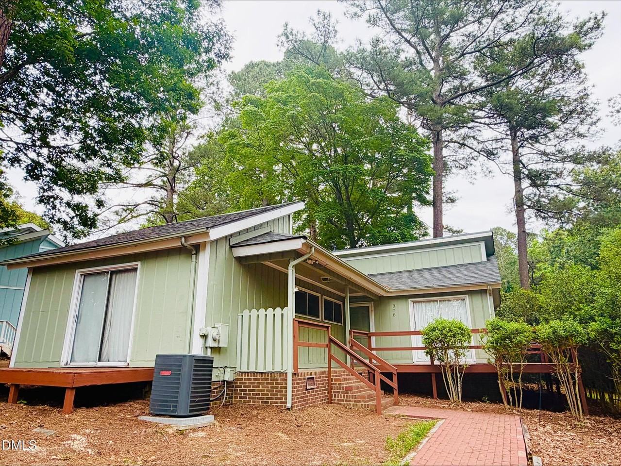 378 Kittery Pt