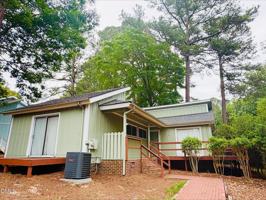 featured image of 378 Kittery Pt