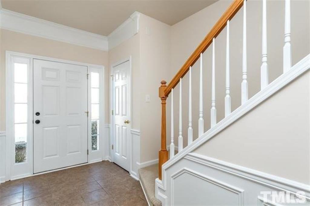 509 Sutter Gate Ln - Photo 4 of 24