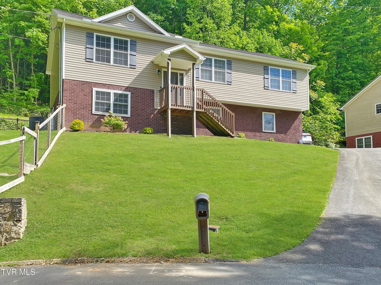 2 Horseshoe Bnd - Photo 3 of 19