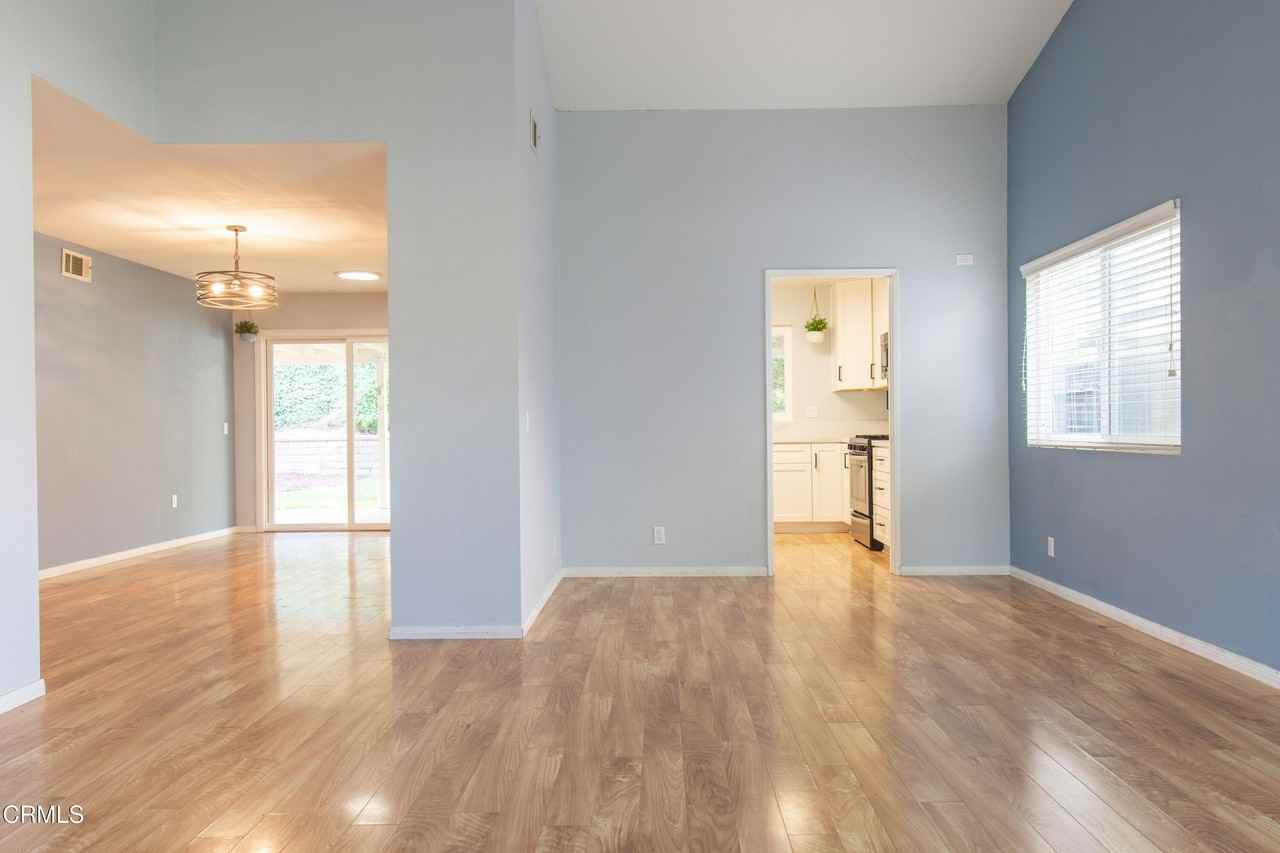 5801 Firebird Ct - Photo 7 of 34