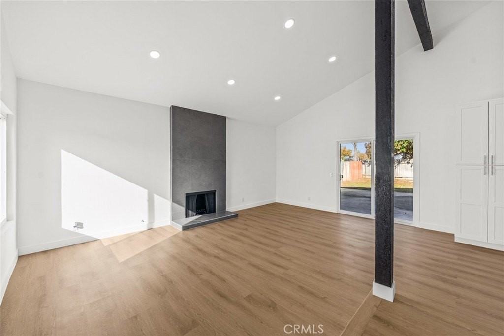 22042 Tanager St - Photo 6 of 42