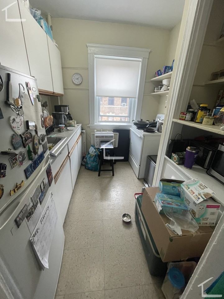 Kelton St #33 - Photo 4 of 6