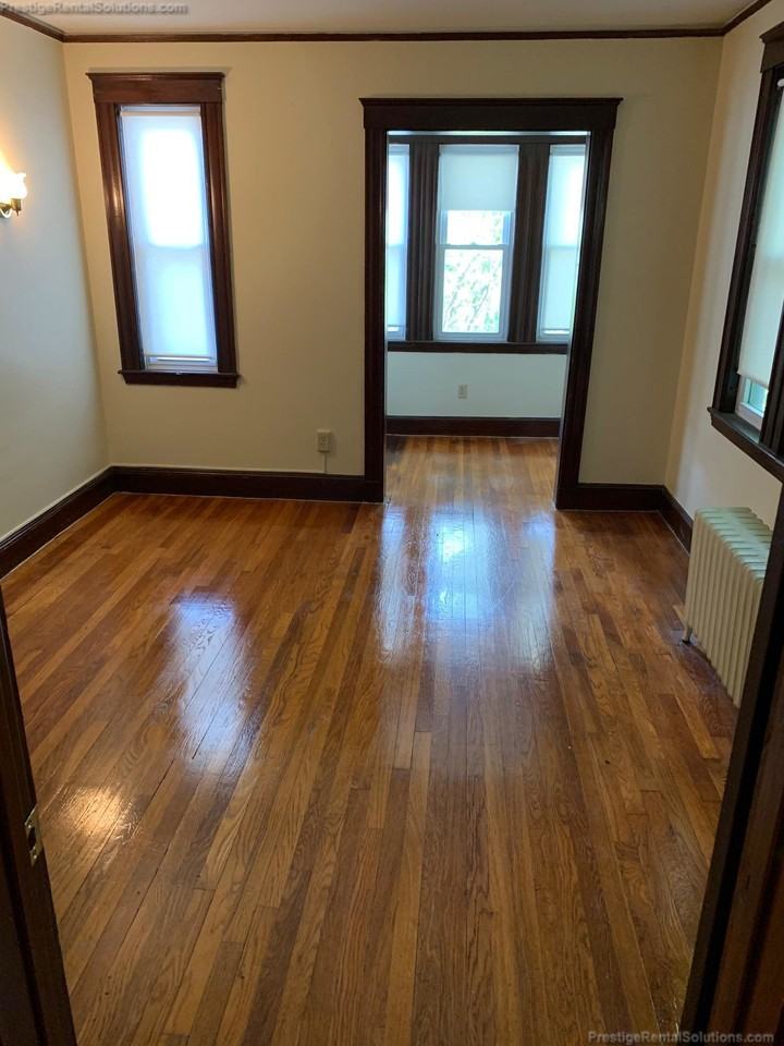 65 Tremont St #2L - Photo 4 of 13