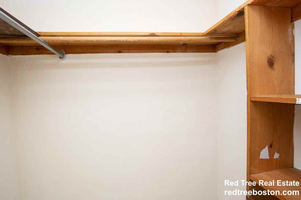 245 Main St #15 - Photo 7 of 15