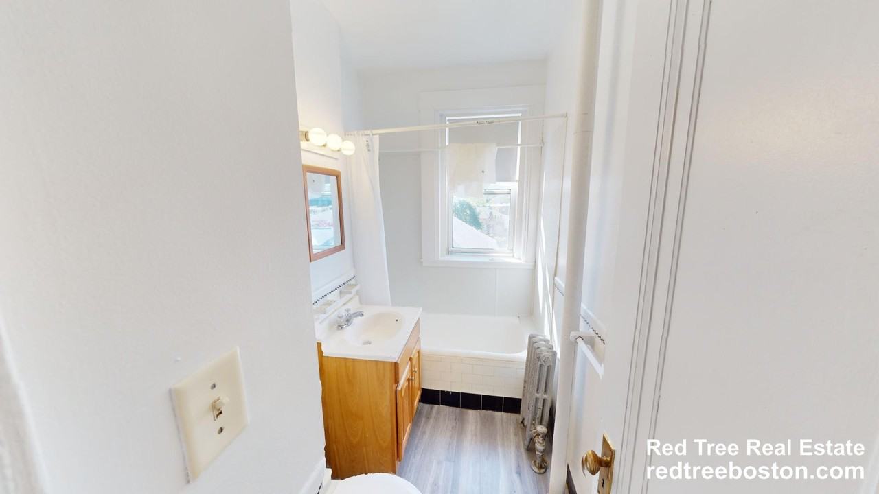 116 Washington St #57