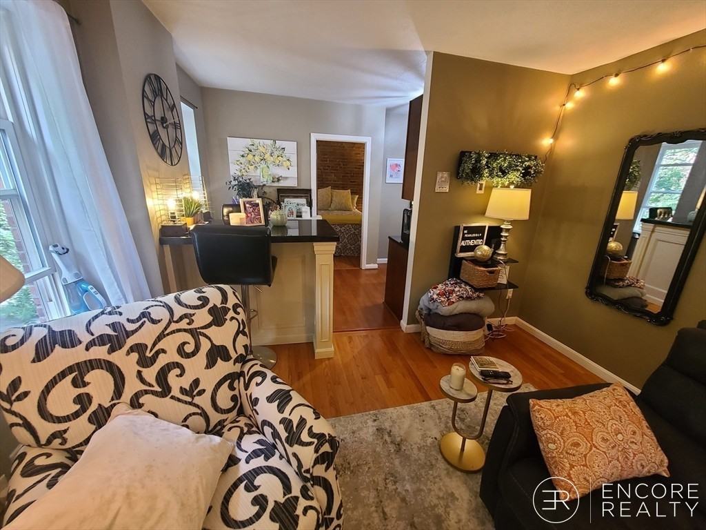 32 Fleet St #5 - Photo 4 of 8