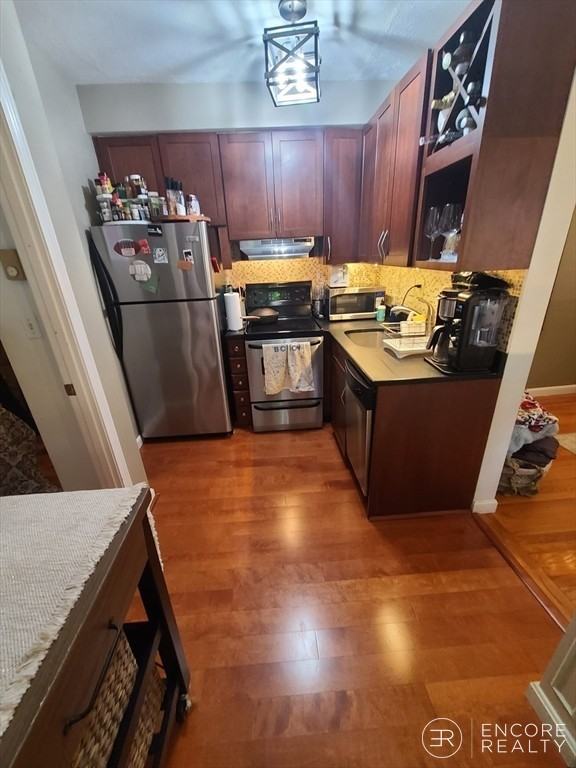 32 Fleet St #5 - Photo 5 of 8