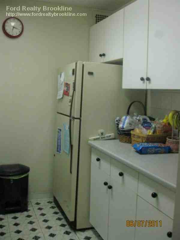 44 Washington St #1002 - Photo 2 of 16