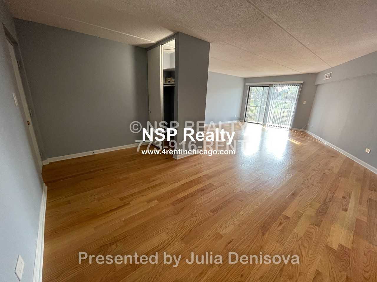 525 N Quentin Rd #317 - Photo 3 of 19