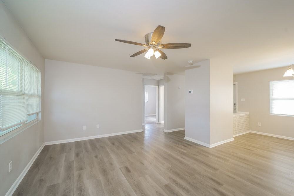 4346 Tufts Ave - Photo 5 of 16