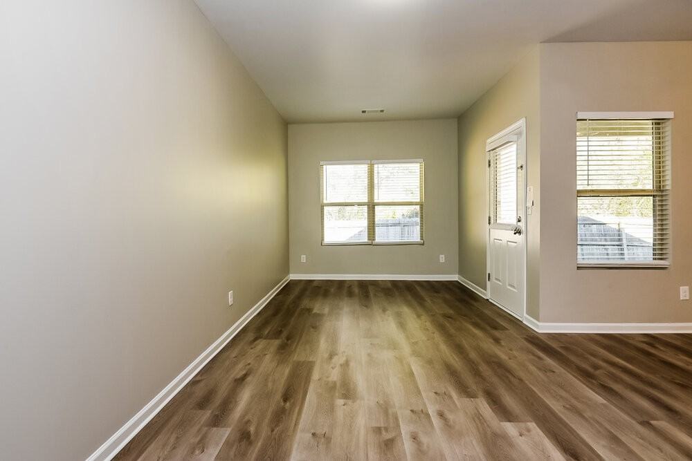 3517 Mica Cir Se - Photo 6 of 16
