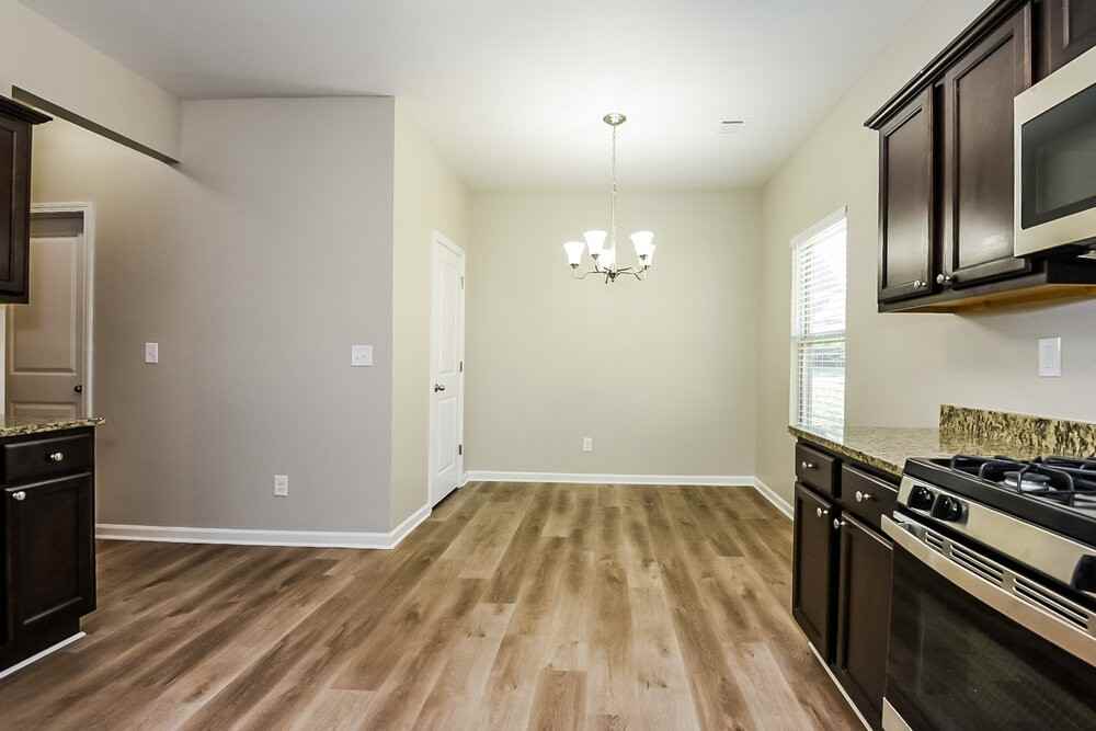 3517 Mica Cir Se - Photo 7 of 16