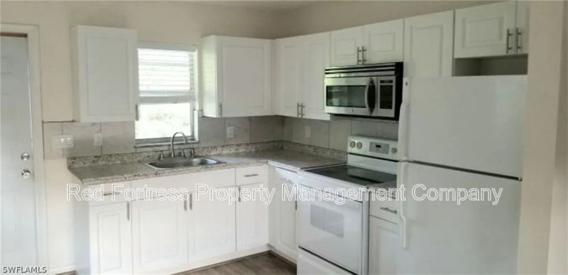 19091 Holly Rd - Photo 2 of 2