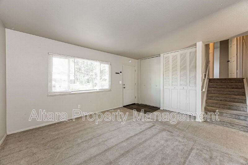3459 Springnite Dr - Photo 2 of 19