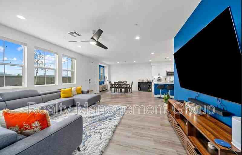 8714 Aruba Ln - Photo 7 of 23