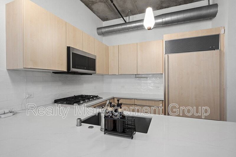 877 Island Ave #312 - Photo 5 of 40